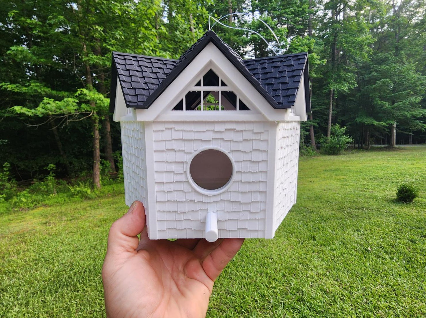 Birdhouse White / Black Roof -3D Print